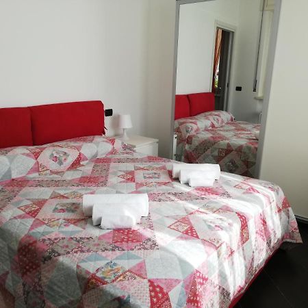 La Piazzetta Apartamento Stresa Exterior foto